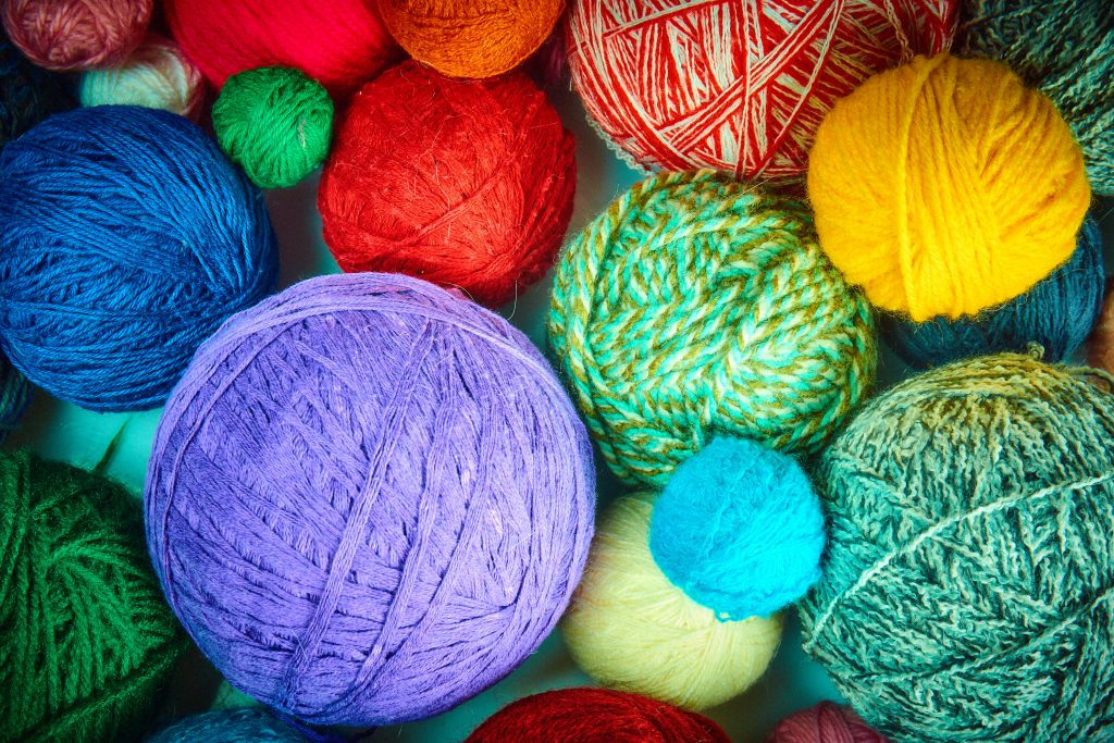 Prep Article 3 Yarn Balls – Knit and Sew Knitting Machines